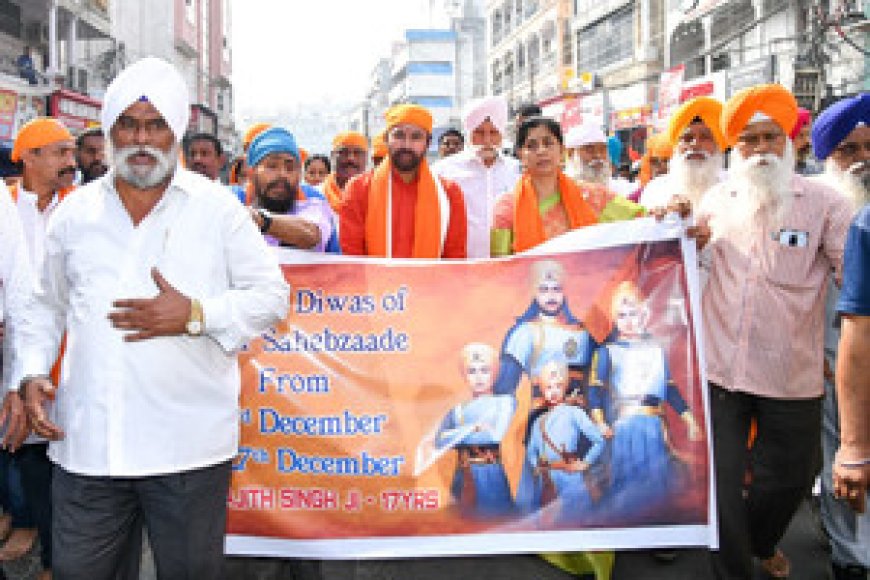 शाह, नड्डा ने कोलकाता के गुरुद्वारे में विशेष अरदास किये