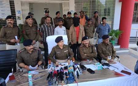 पुलिस गिरप्त मे शातिर वाहन चोर चोर से चोरी की गई 16 गाडिया बरामद