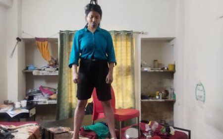 चिरायु मेडिकल कॉलेज में पढ़ने वाली MBBS फर्स्ट ईयर की छात्रा ने फांसी लगाकर खुदकुशी