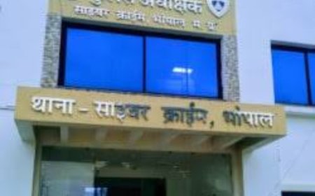 मंत्री कृष्णा गौर के बेटे के साथ साइबर फ्राड का आरोपी गिरफ्तार*